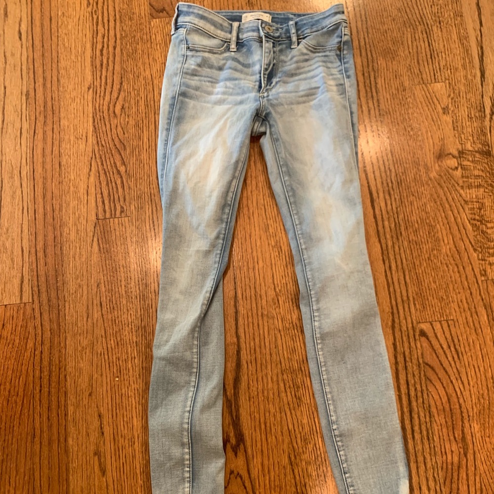 Light wash leans seize 23 w!